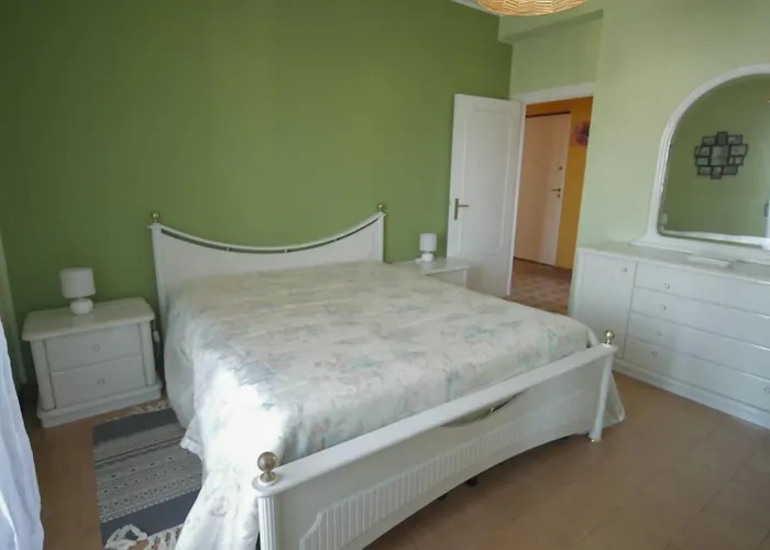 Tallin International Vista Mare Rifa767 * Porto d'Ascoli